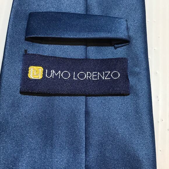 Umo Lorenzo Shinny Blue Solid Classic Wide Necktie - Picture 4 of 5